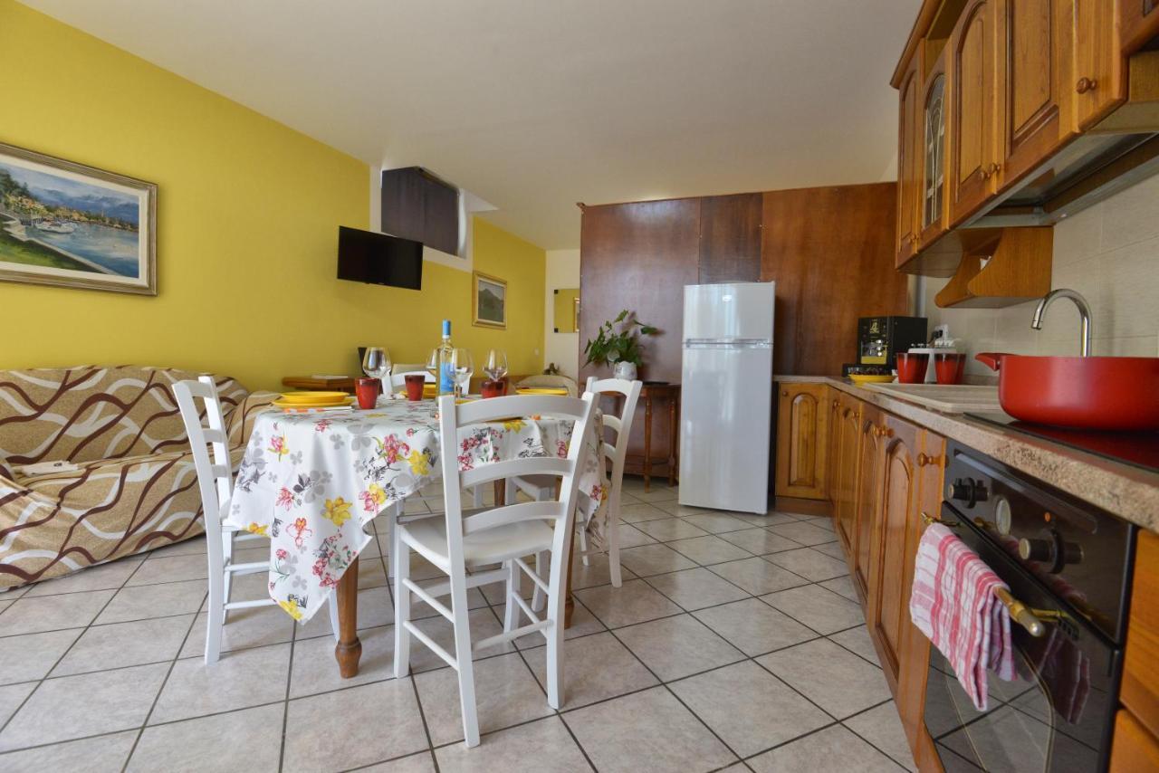 Antiche Mura Casa Vacanze Puegnago sul Garda Exterior foto