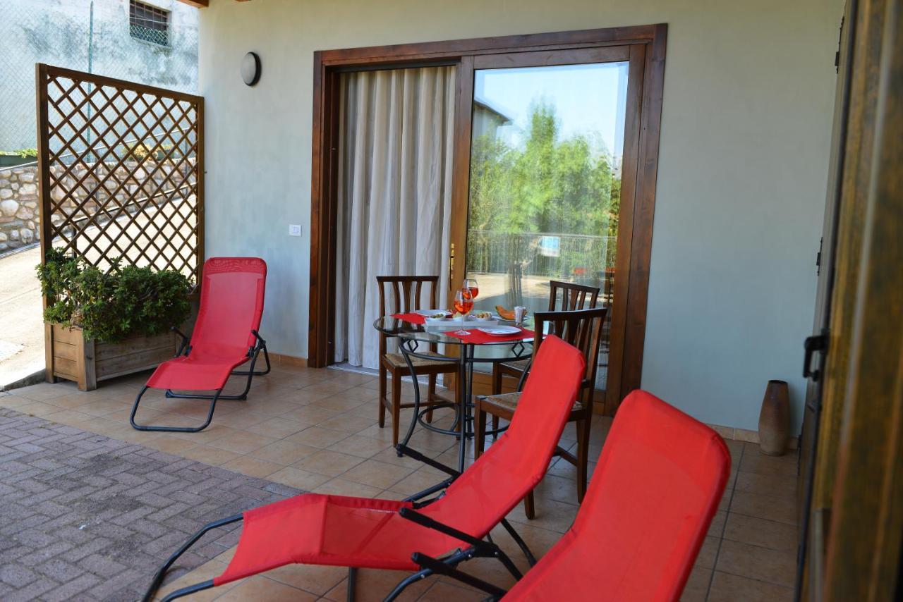 Antiche Mura Casa Vacanze Puegnago sul Garda Exterior foto
