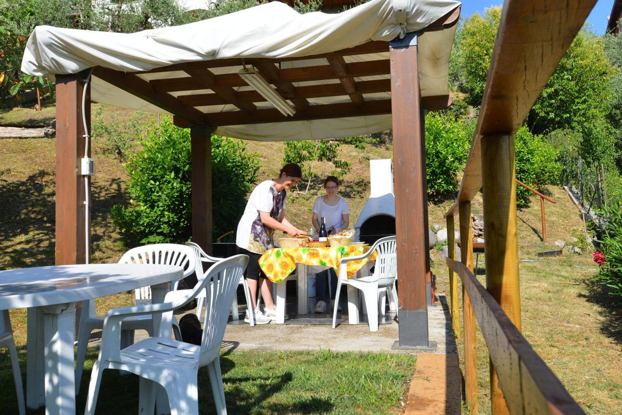 Antiche Mura Casa Vacanze Puegnago sul Garda Exterior foto