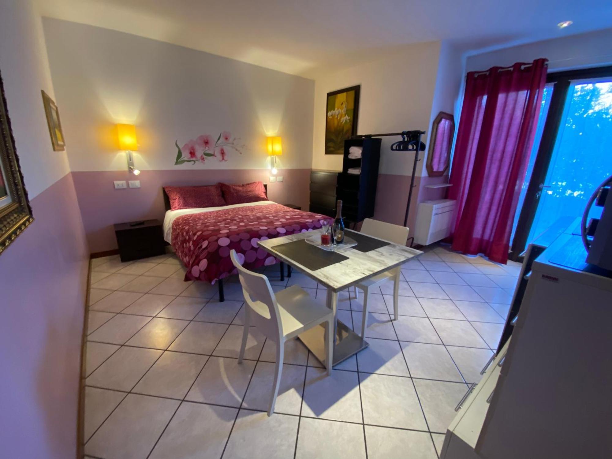 Antiche Mura Casa Vacanze Puegnago sul Garda Exterior foto