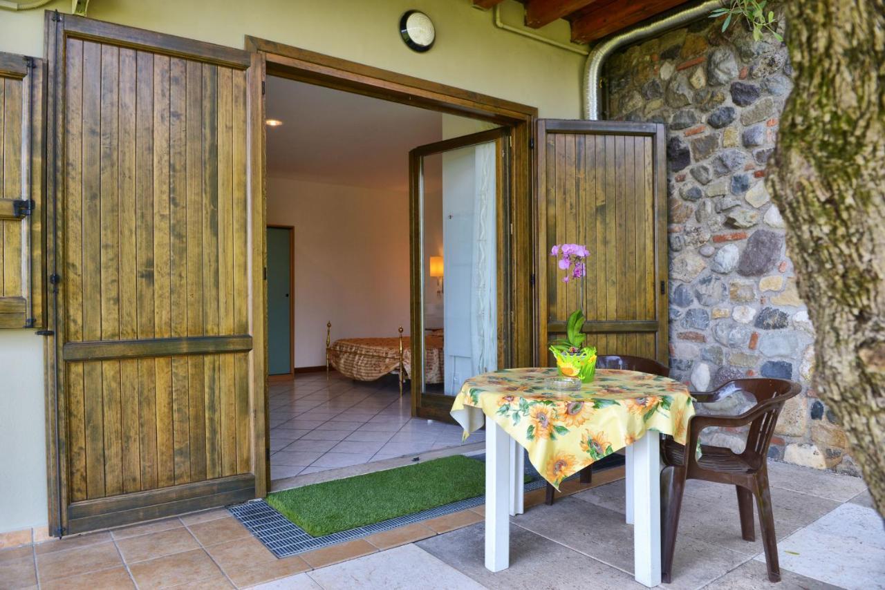 Antiche Mura Casa Vacanze Puegnago sul Garda Exterior foto
